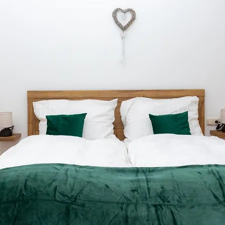 Homestay szállás Roseggercafé *